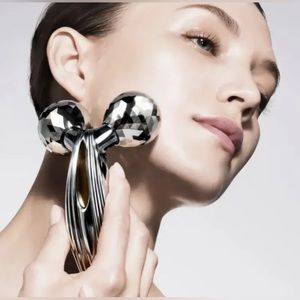 ReFa $320 CARAT RAY FACE AND BODY MASSAGE ROLLER
